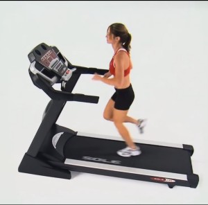 sole treadmill running women 2
